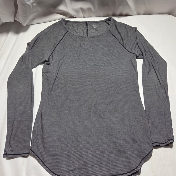 Athleta Tops - Athleta Womens Small Black White Striped Raglan Long Sleeve Curved Hem Top